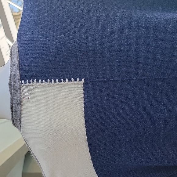 Label + Thread Wool Cashmere Colorblock Sweater | Grey Navy Cream | Size S - Picture 6 of 13